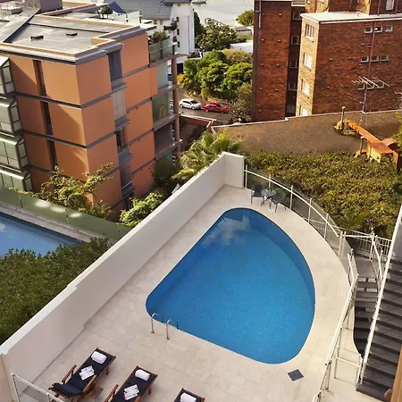 Macleay Hotel 